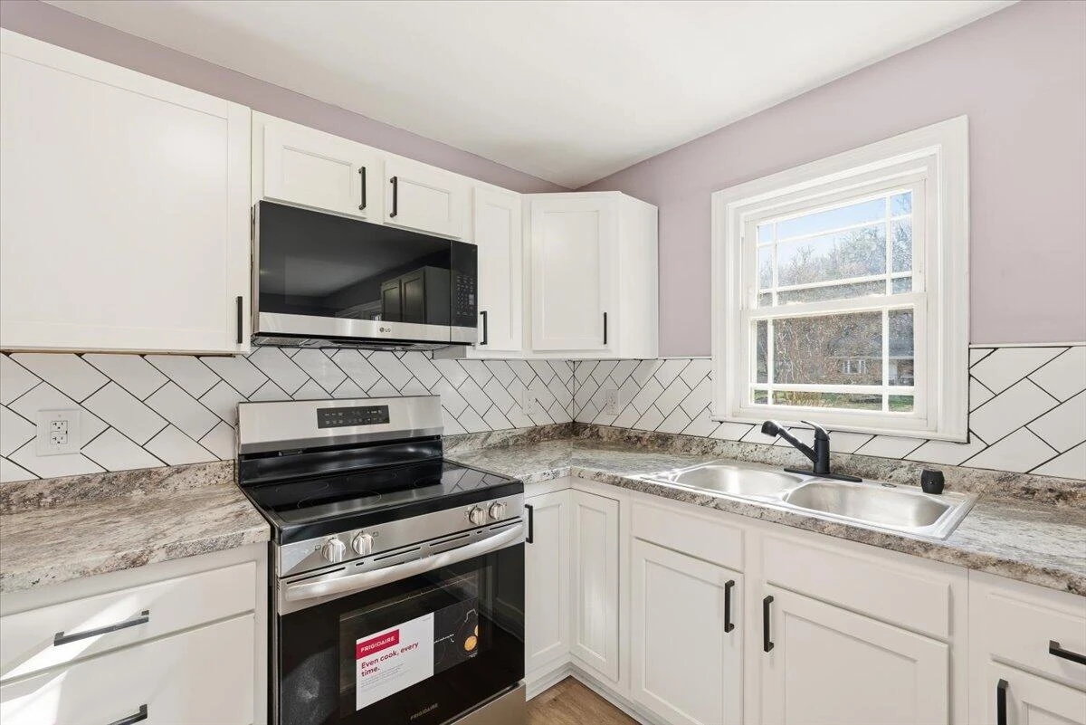 4149 Welcome Valley RD - Photo 16