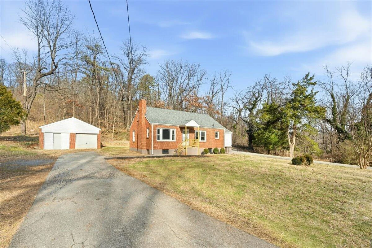 4149 Welcome Valley RD - Photo 7