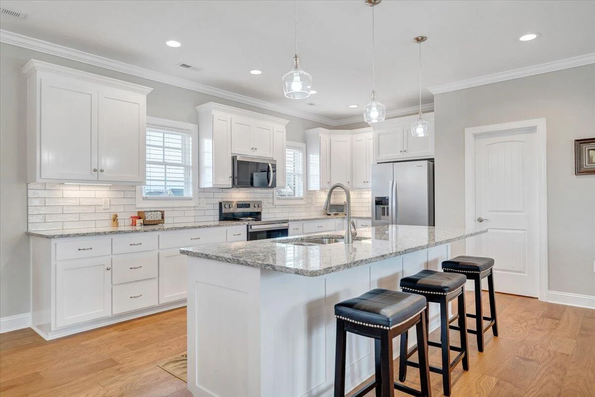 190 Merion CIR - Photo 14