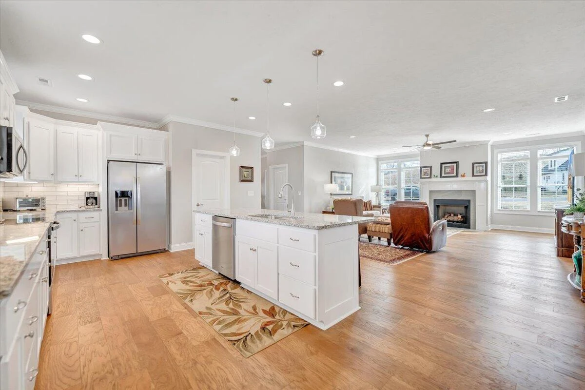190 Merion CIR - Photo 21