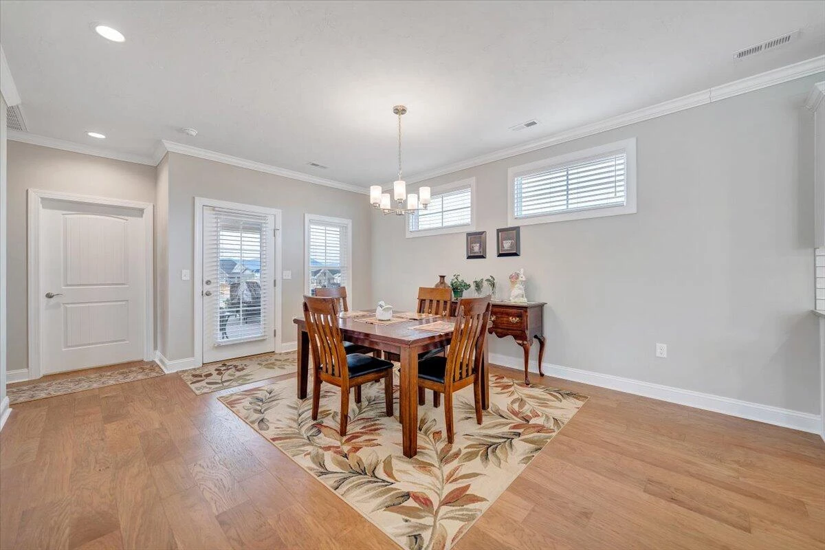 190 Merion CIR - Photo 23