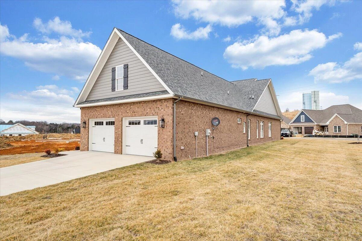 190 Merion CIR - Photo 56