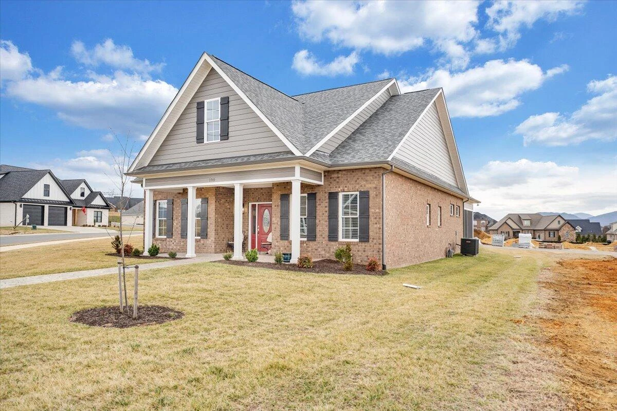 190 Merion CIR - Photo 62
