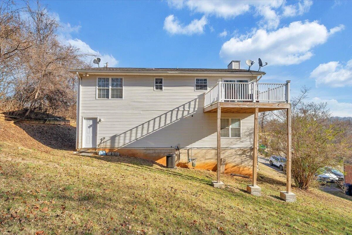 2732 Ordway DR - Photo 38