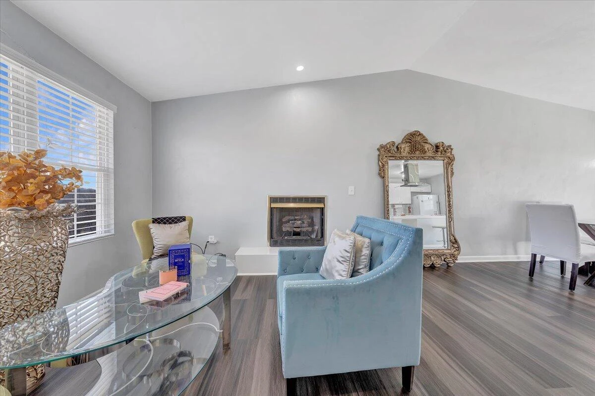 2732 Ordway DR - Photo 9