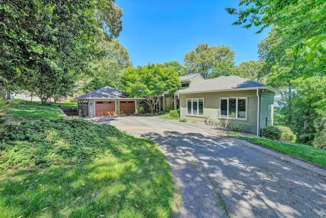 311 Morningwood LN