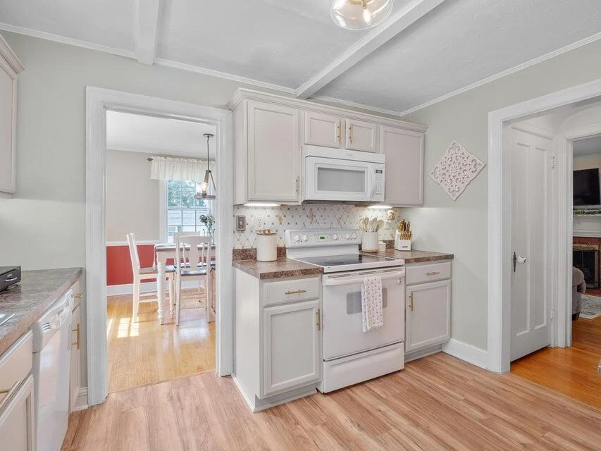 2612 Alberta AVE - Photo 15
