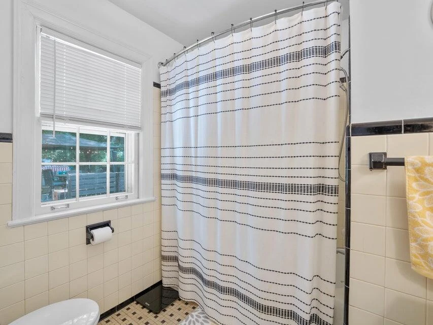 2612 Alberta AVE - Photo 24
