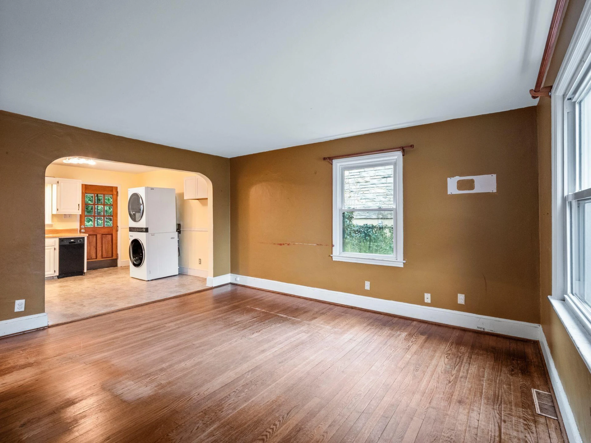 2435 Denniston AVE - Photo 12