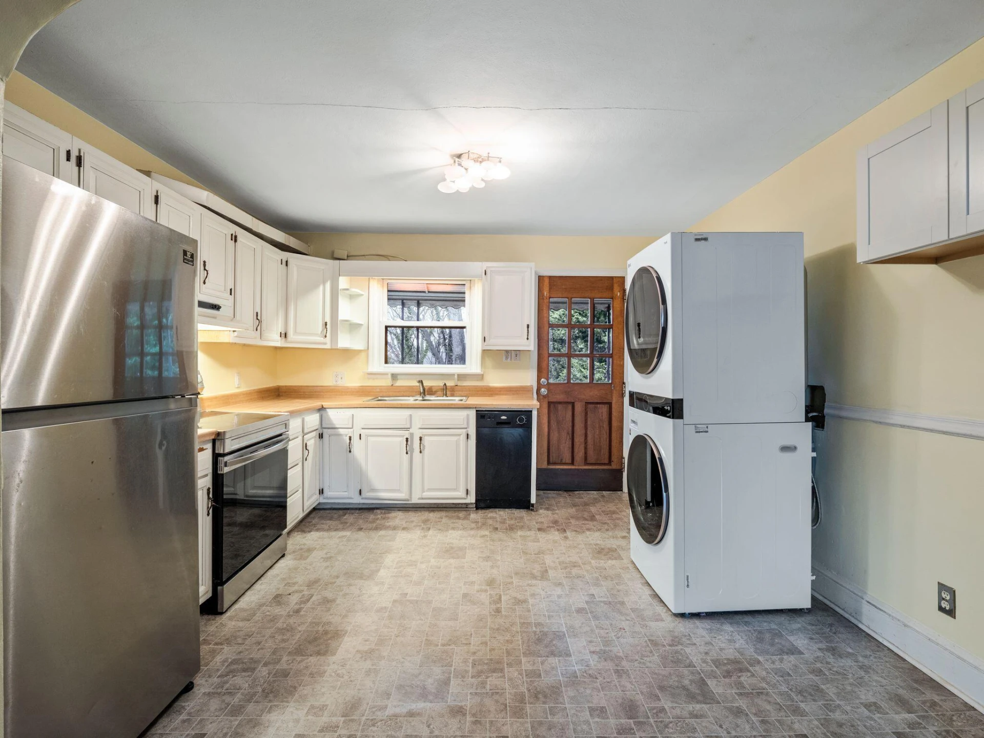 2435 Denniston AVE - Photo 14