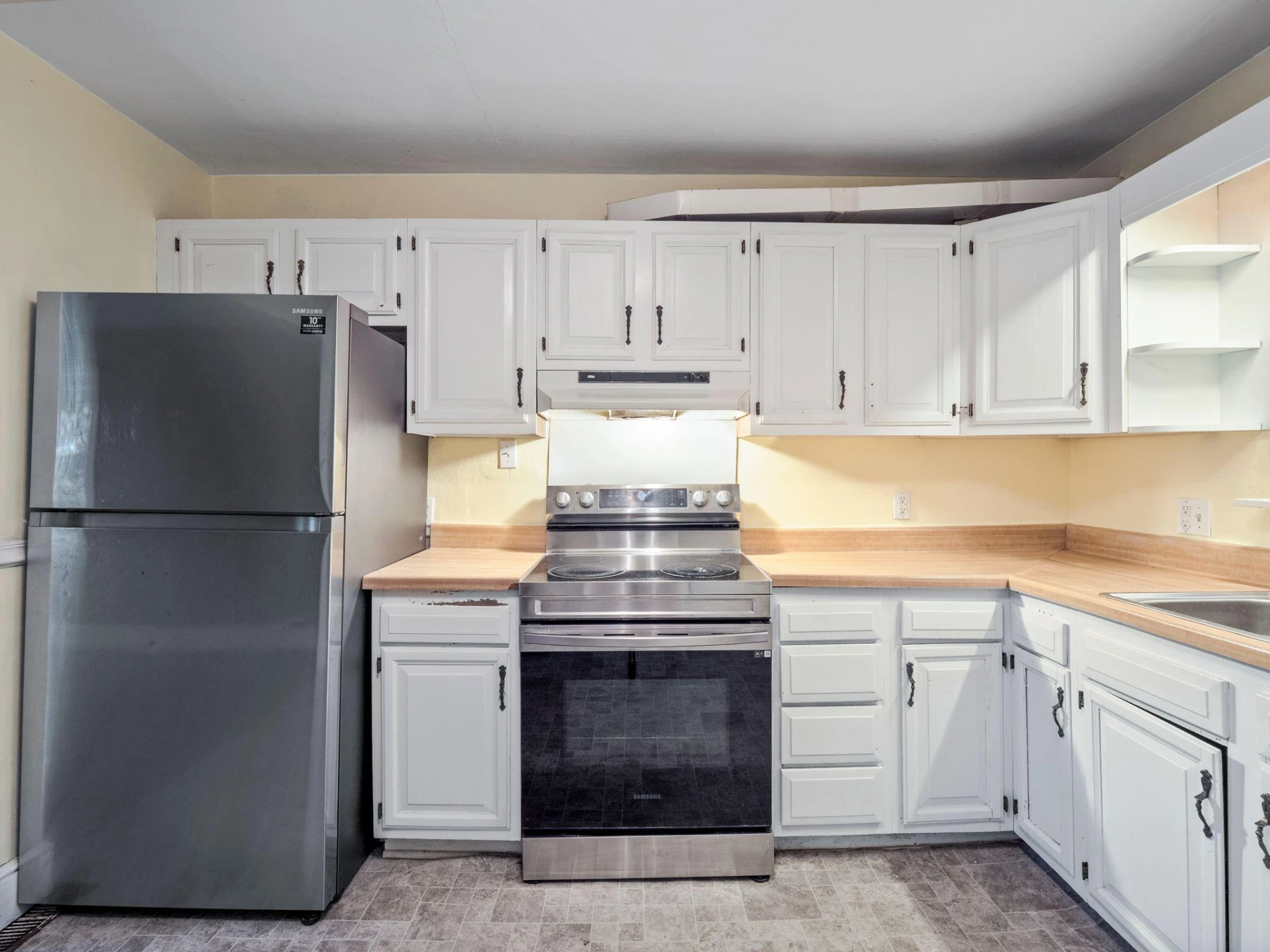 2435 Denniston AVE - Photo 15