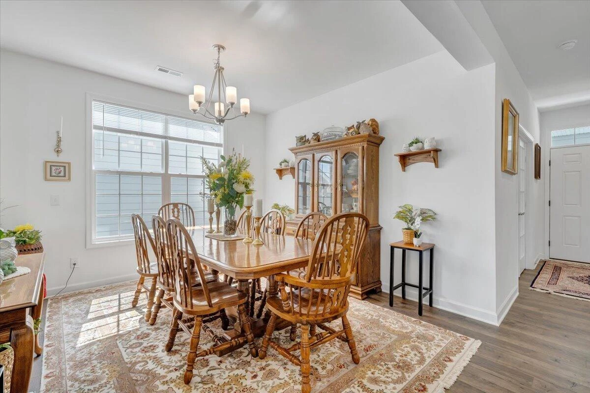 2141 Kings Walk DR - Photo 13