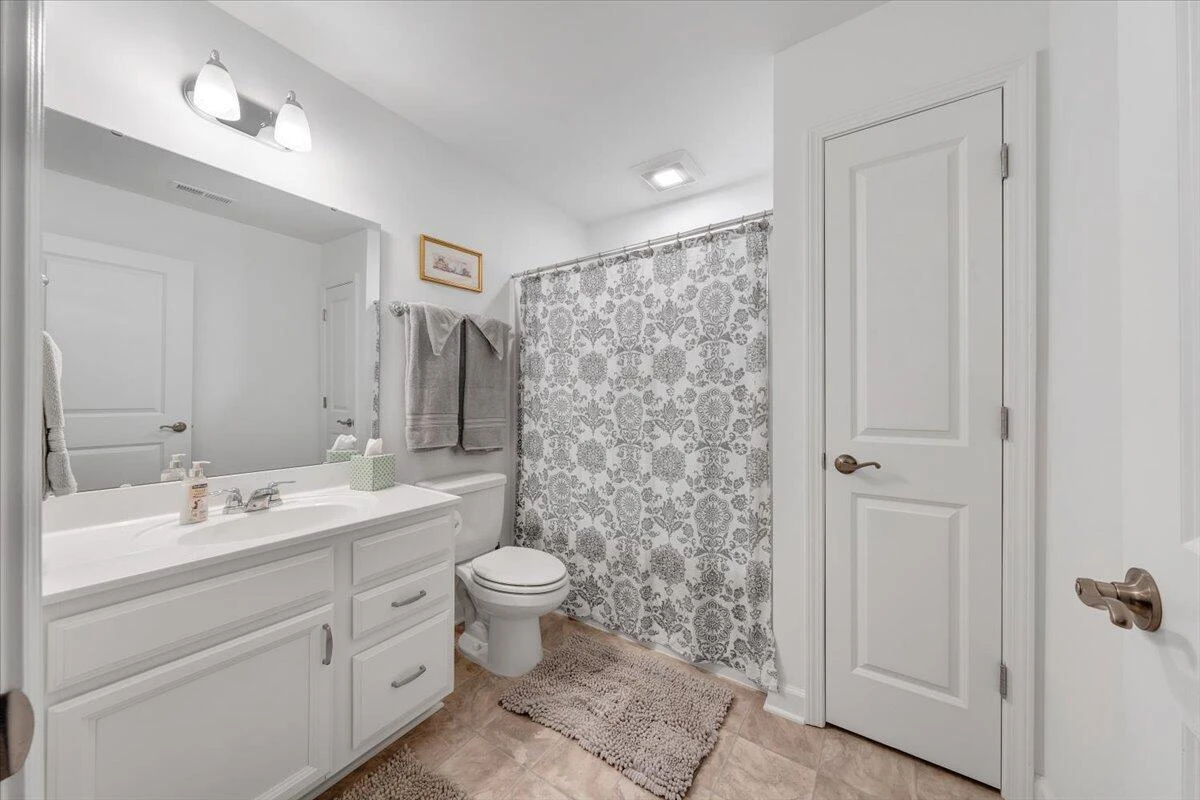 2141 Kings Walk DR - Photo 42