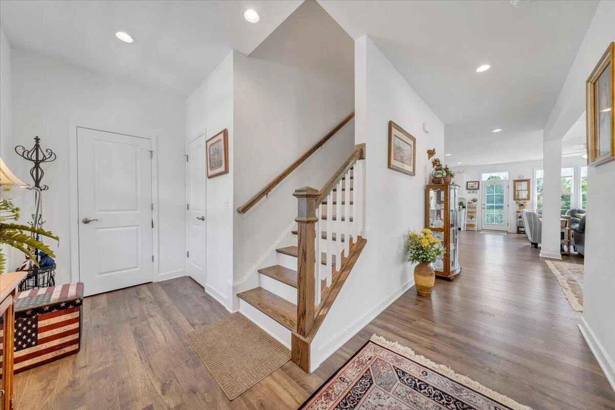2141 Kings Walk DR - Photo 8