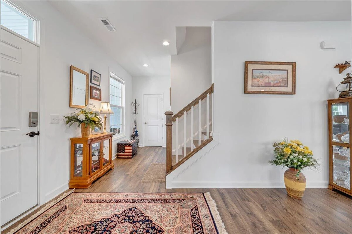 2141 Kings Walk DR - Photo 9