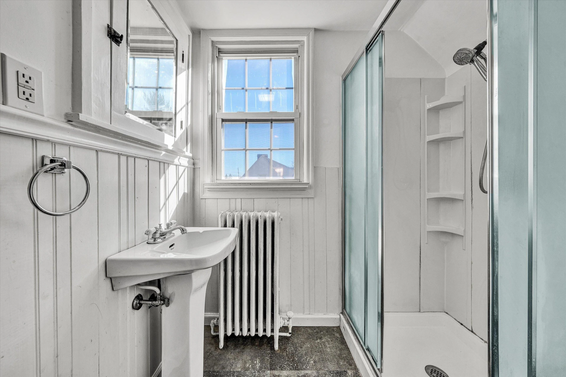 810 Windsor AVE - Photo 15