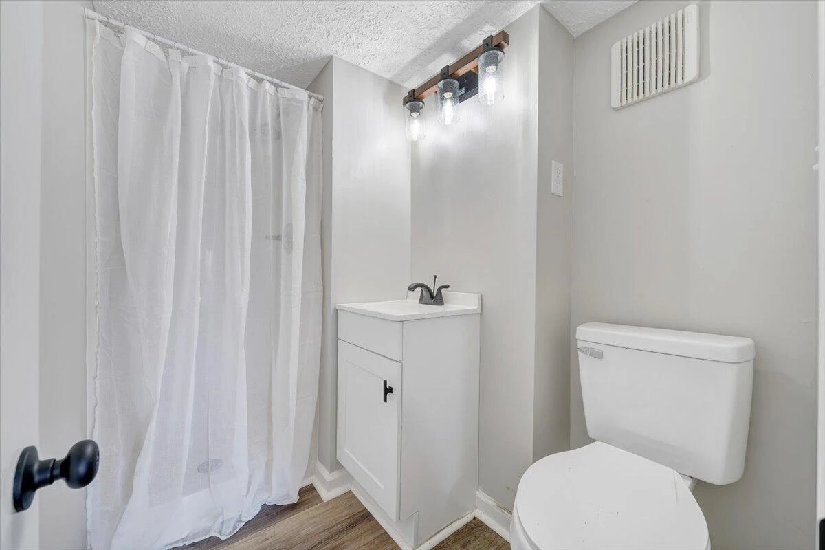 1111 Jefferson Dock RD - Photo 33