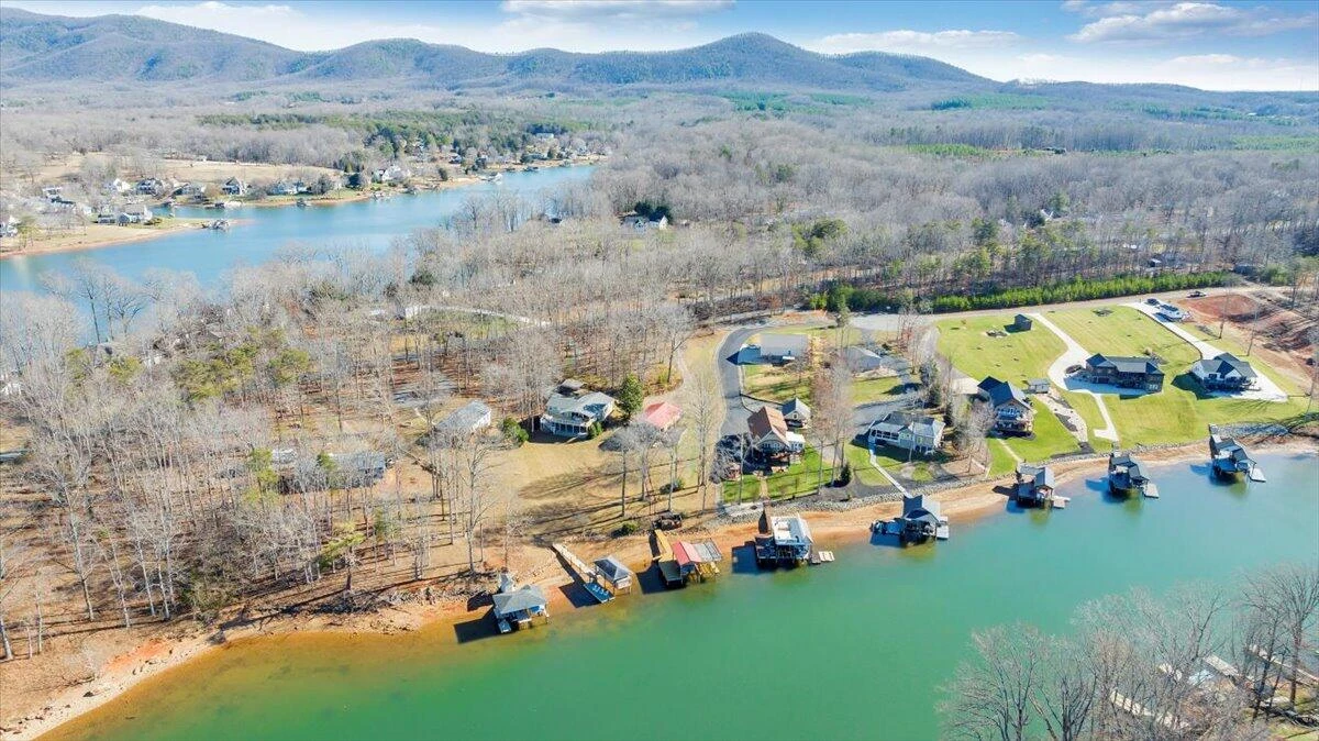 1111 Jefferson Dock RD - Photo 49