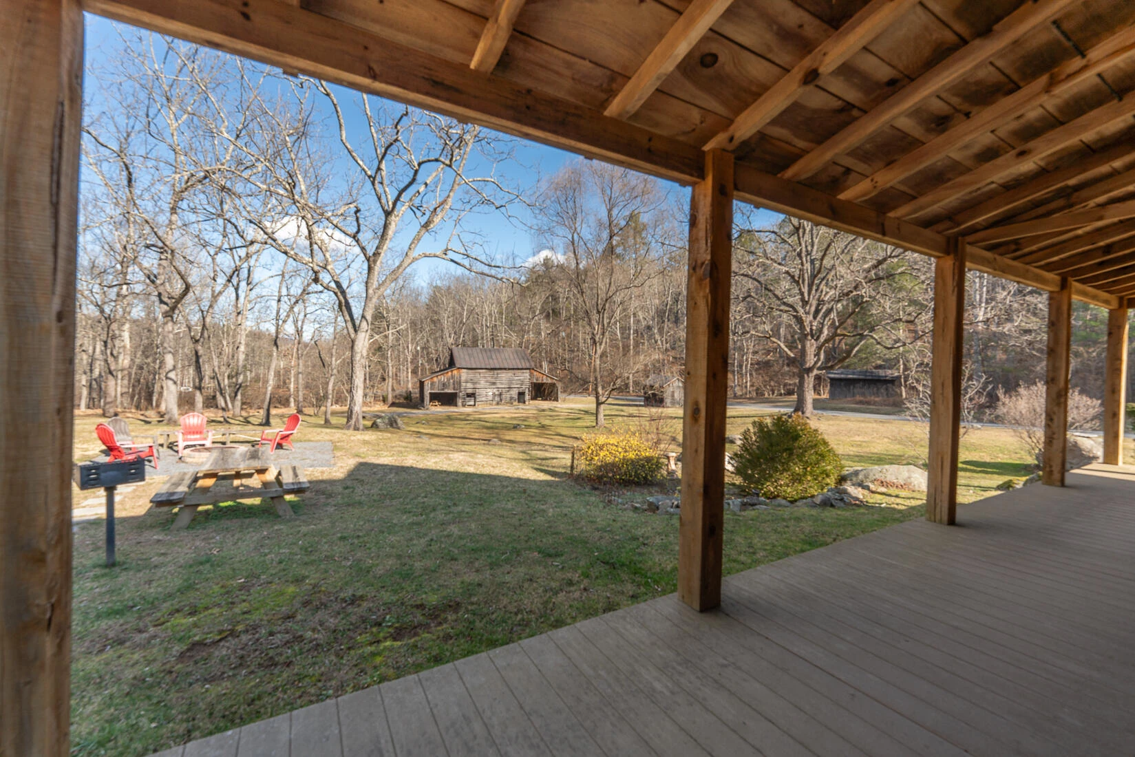 6102 Jennings Creek RD - Photo 15