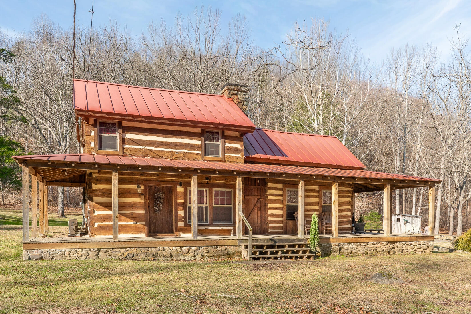6102 Jennings Creek RD - Photo 3