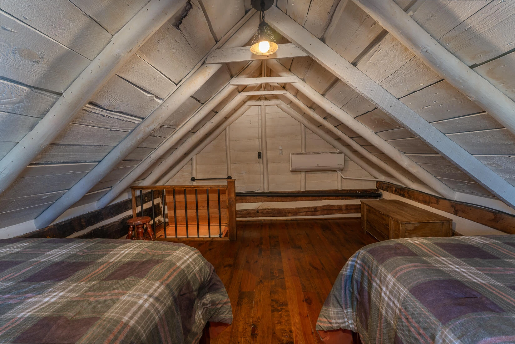 6102 Jennings Creek RD - Photo 32