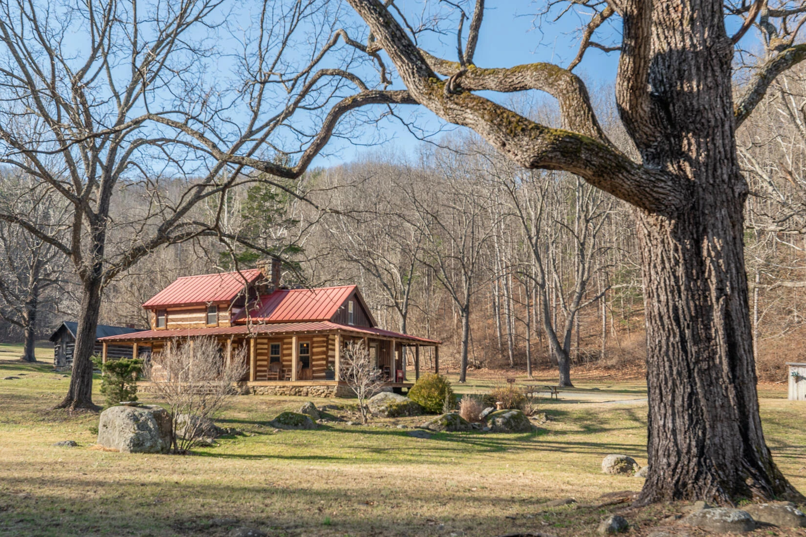 6102 Jennings Creek RD - Photo 68