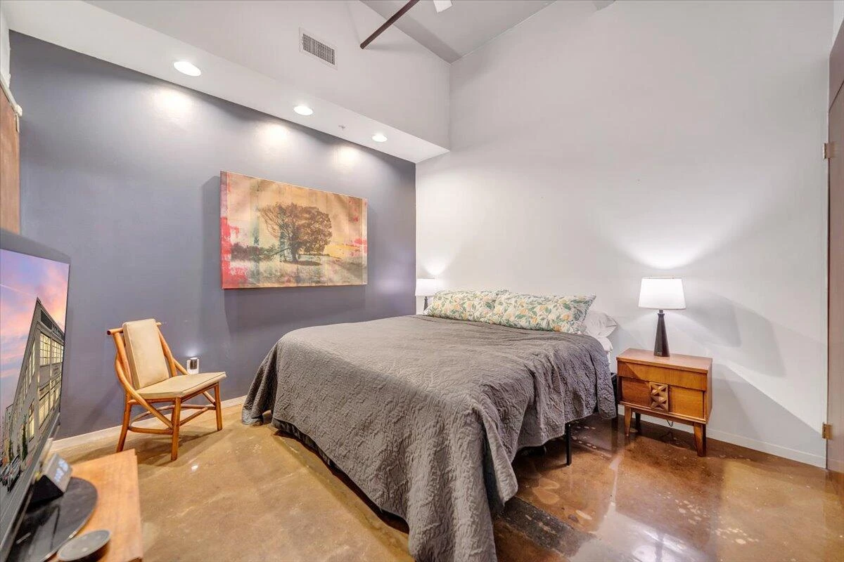 400 Salem AVE #1D - Photo 16
