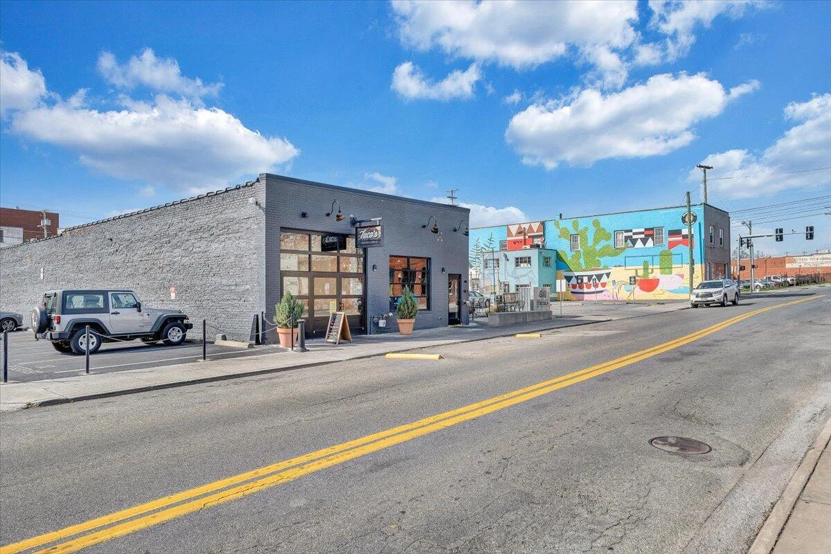 400 Salem AVE #1D - Photo 31