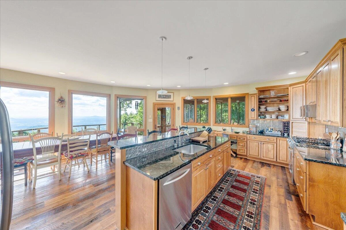 490 Lookout Ridge LN - Photo 15