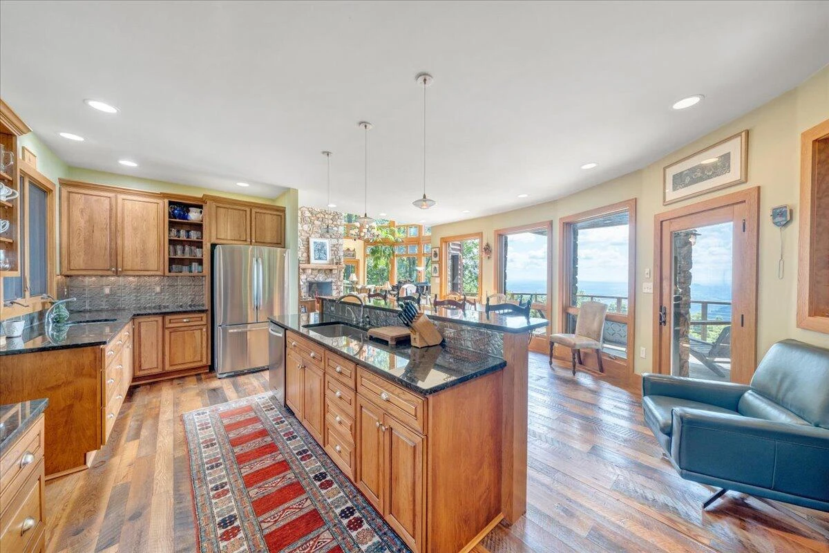 490 Lookout Ridge LN - Photo 17