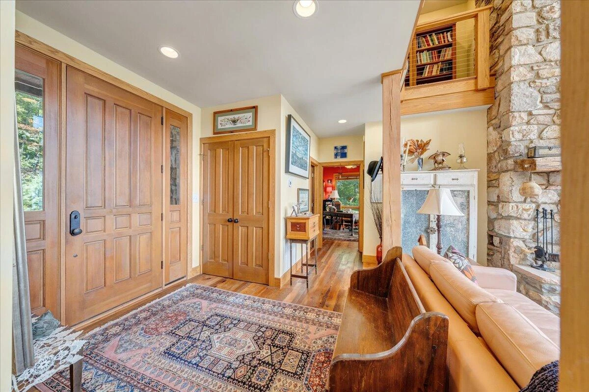 490 Lookout Ridge LN - Photo 23