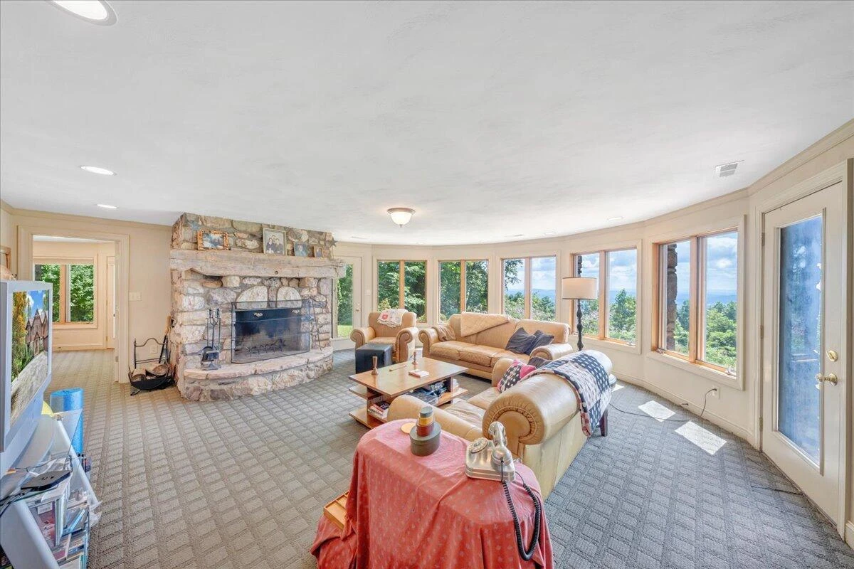 490 Lookout Ridge LN - Photo 50