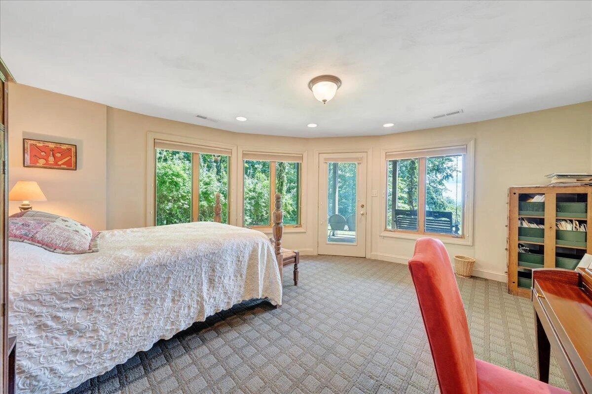 490 Lookout Ridge LN - Photo 54