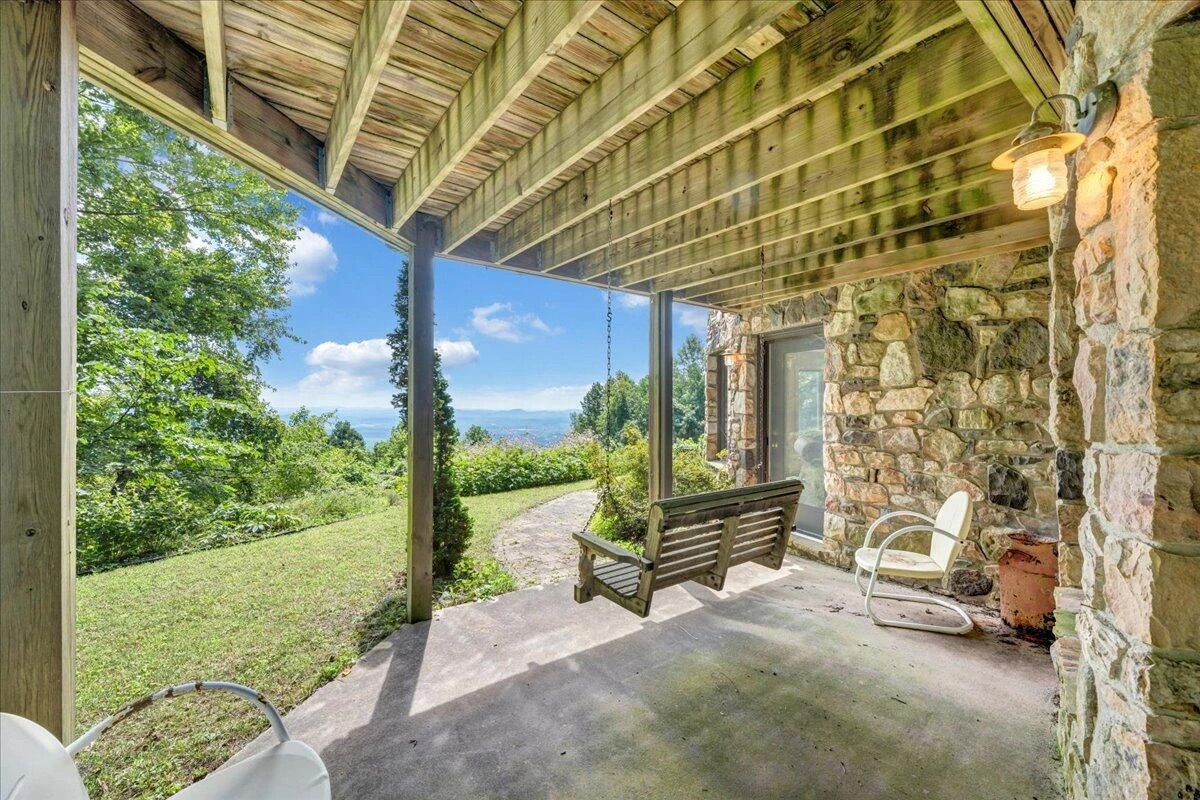 490 Lookout Ridge LN - Photo 60