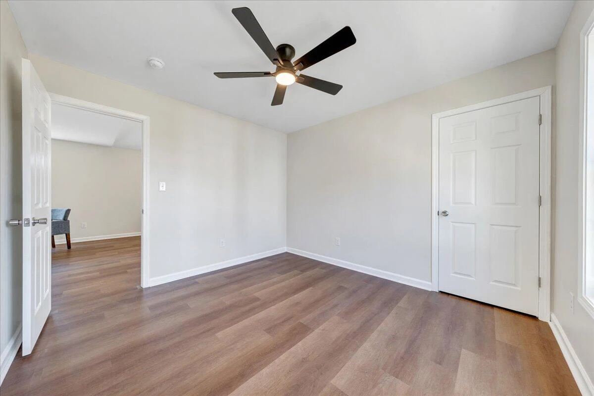 1814 Riverdale RD - Photo 23