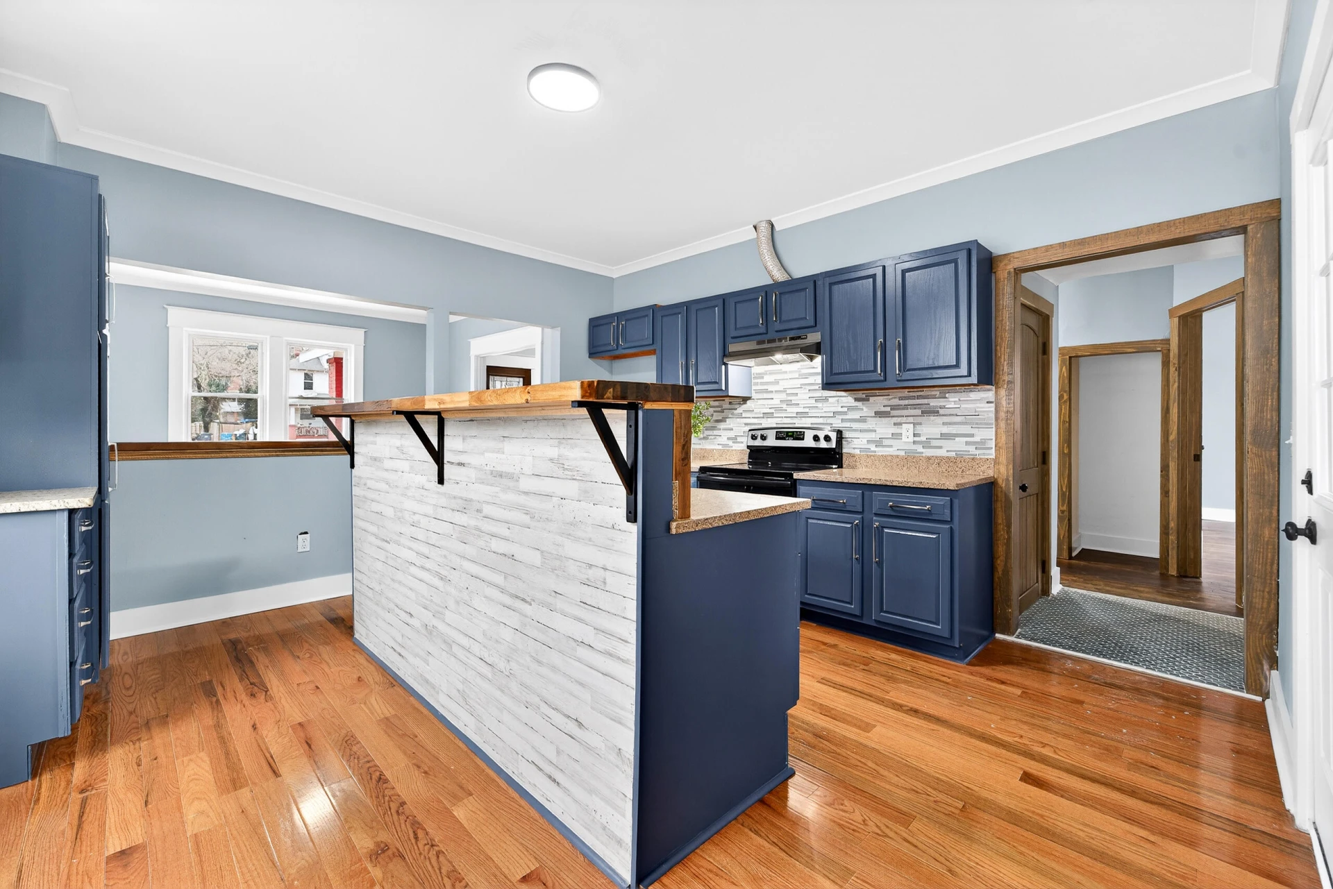 1015 Rugby BLVD - Photo 15