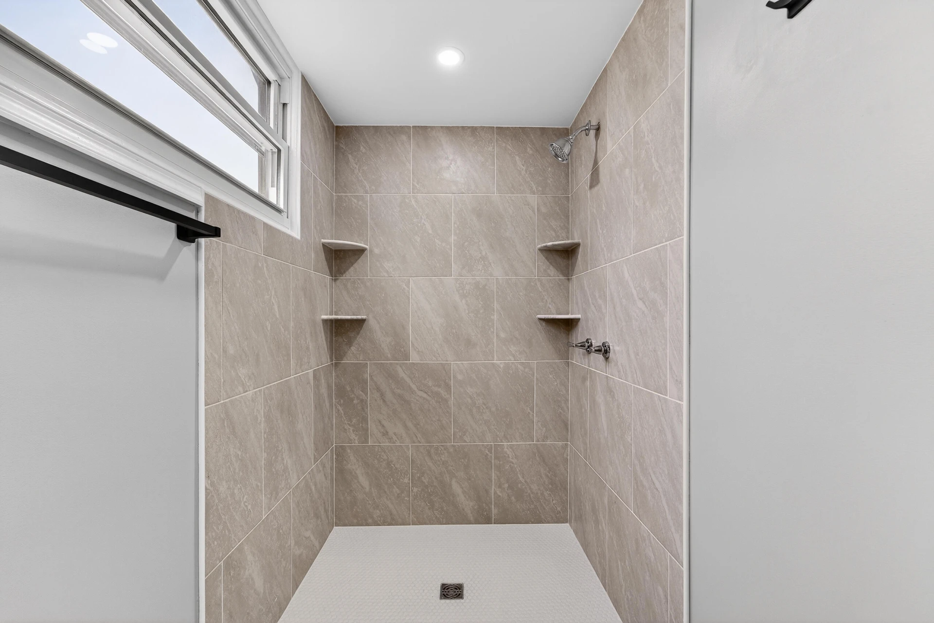 1015 Rugby BLVD - Photo 27