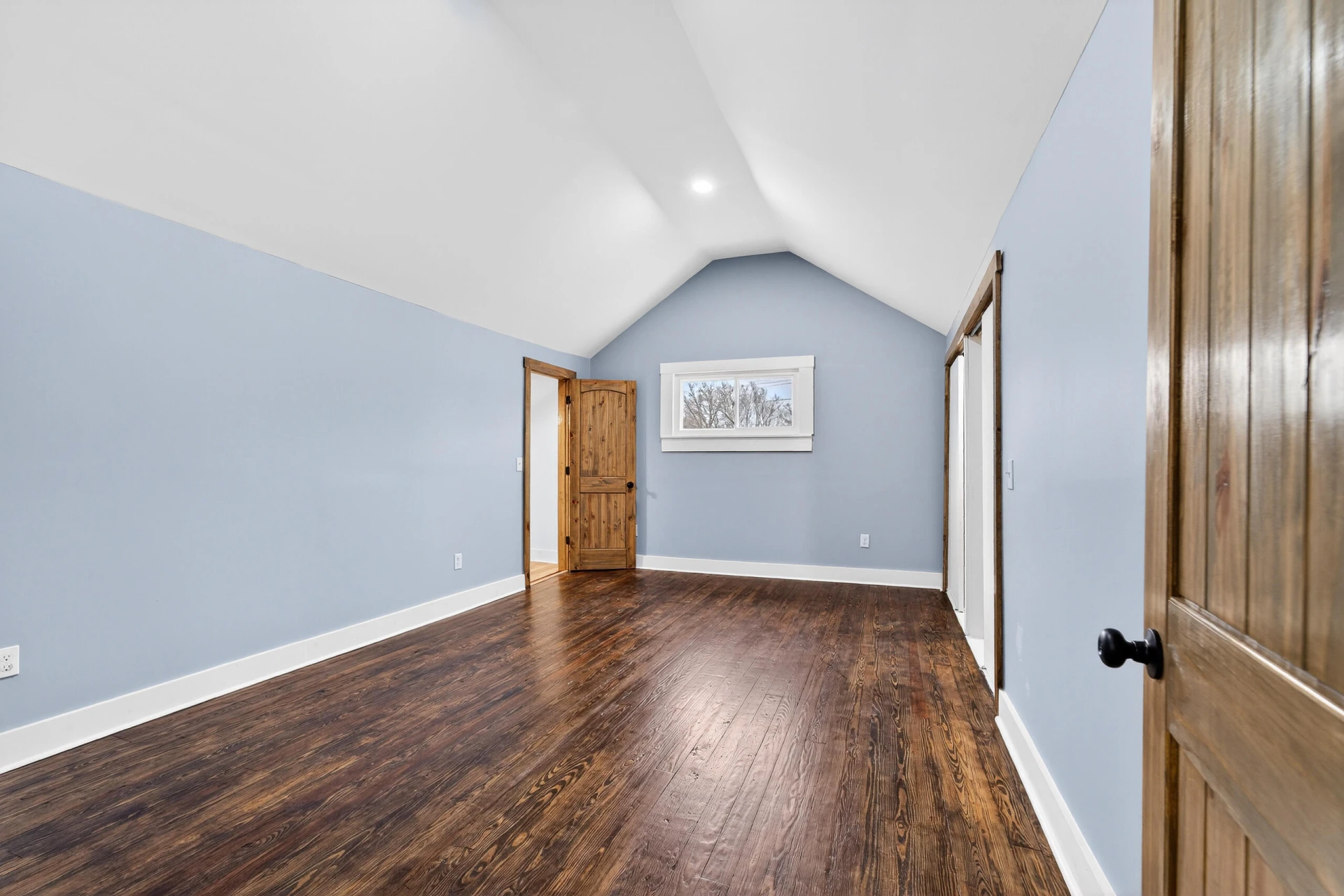 1015 Rugby BLVD - Photo 29