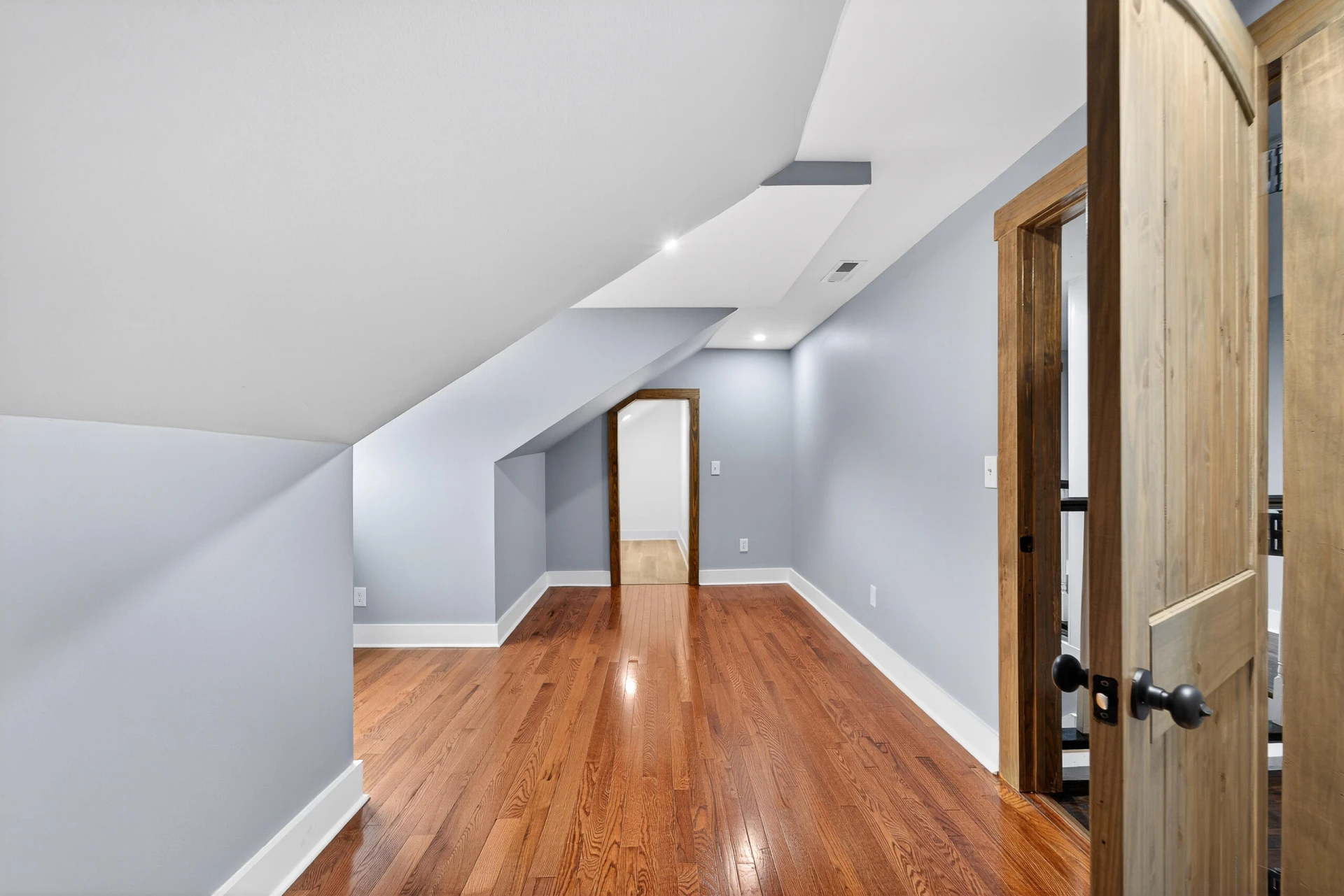 1015 Rugby BLVD - Photo 33