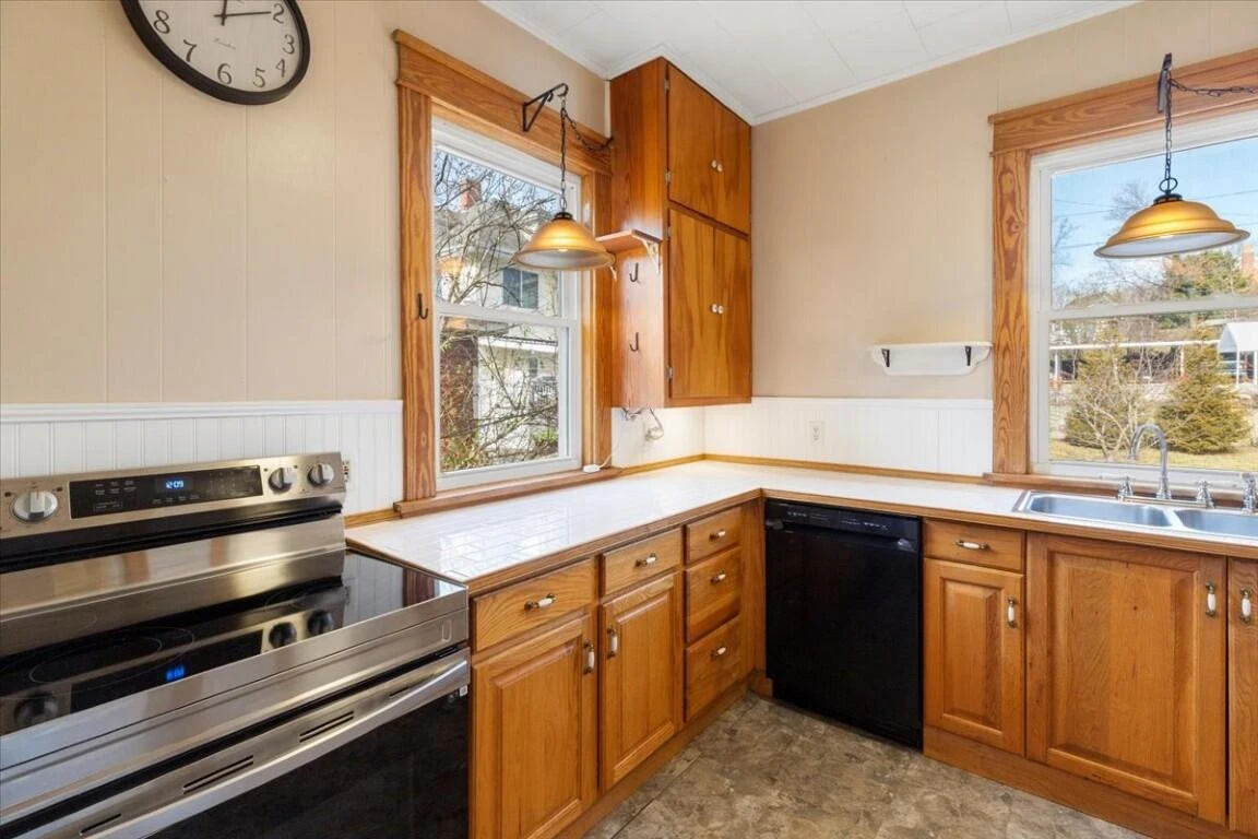 36 8th ST - Photo 21