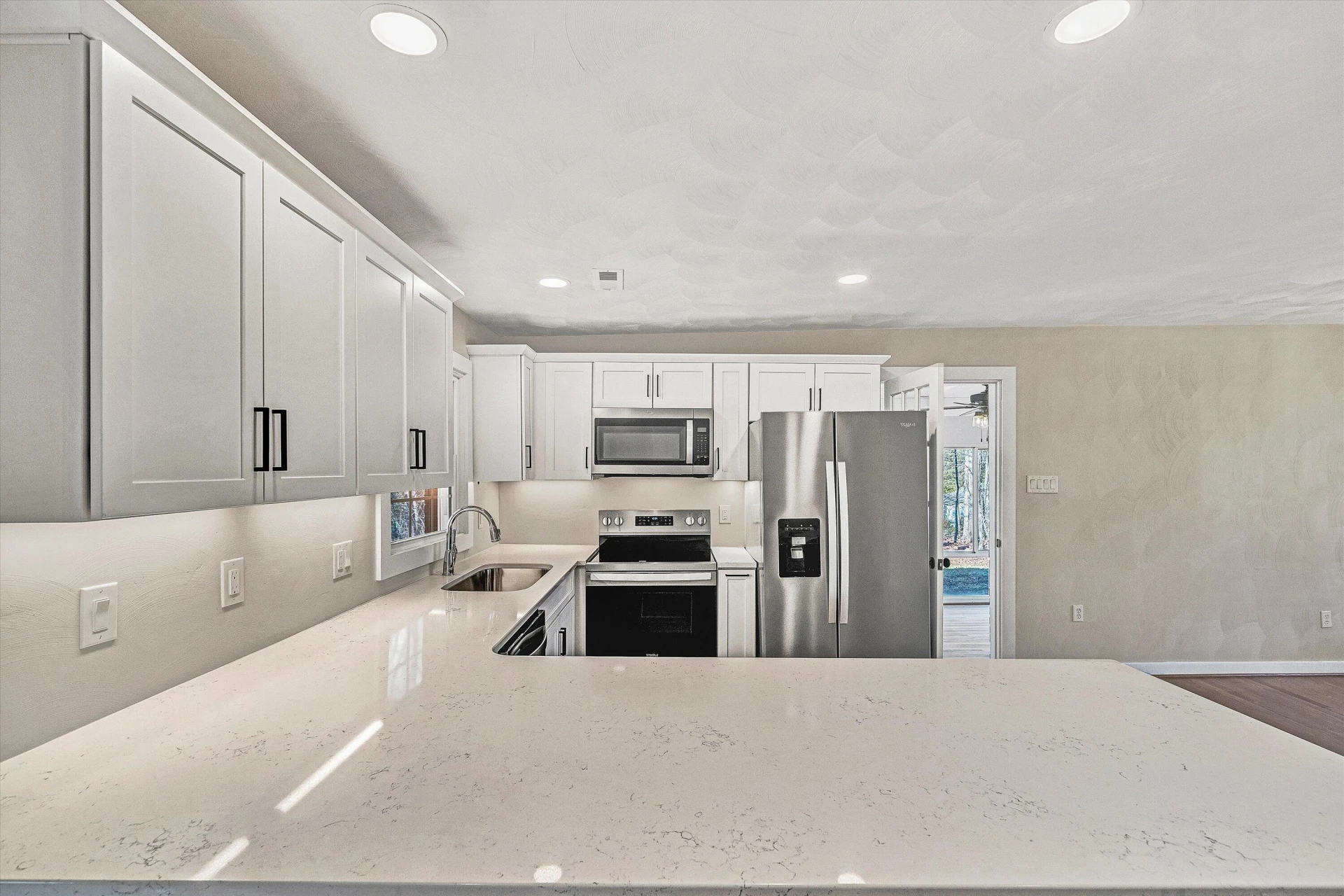 4883 Edwardsville RD - Photo 13