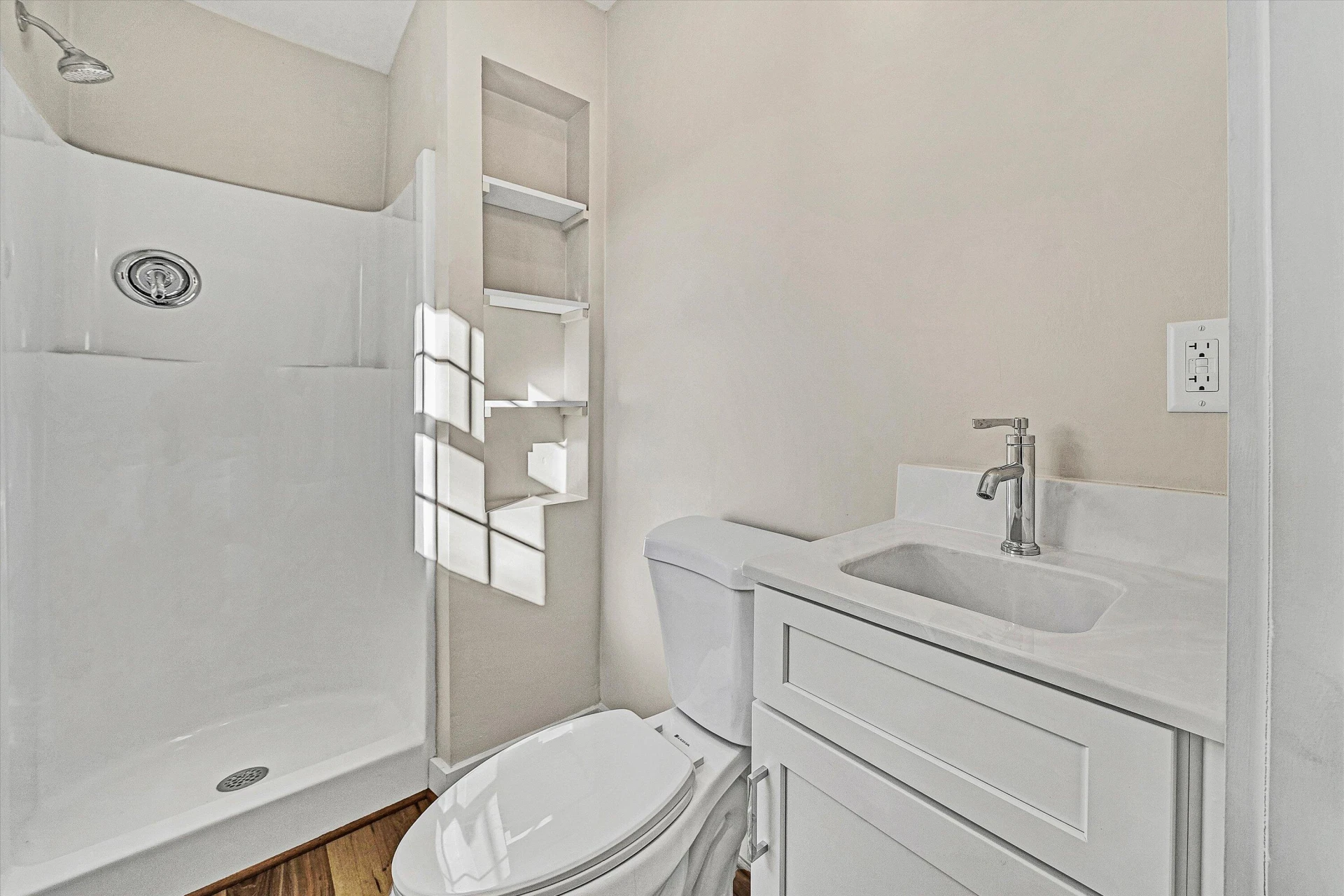 4883 Edwardsville RD - Photo 24