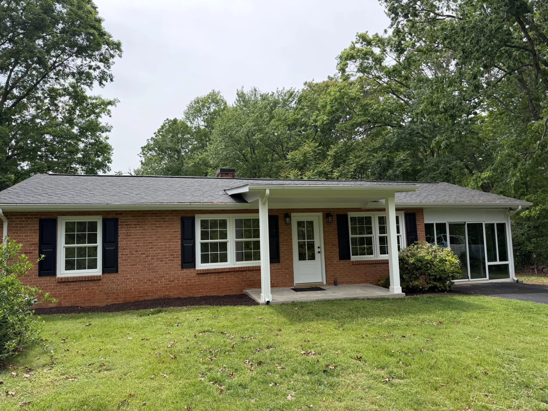 4883 Edwardsville RD - Photo 3