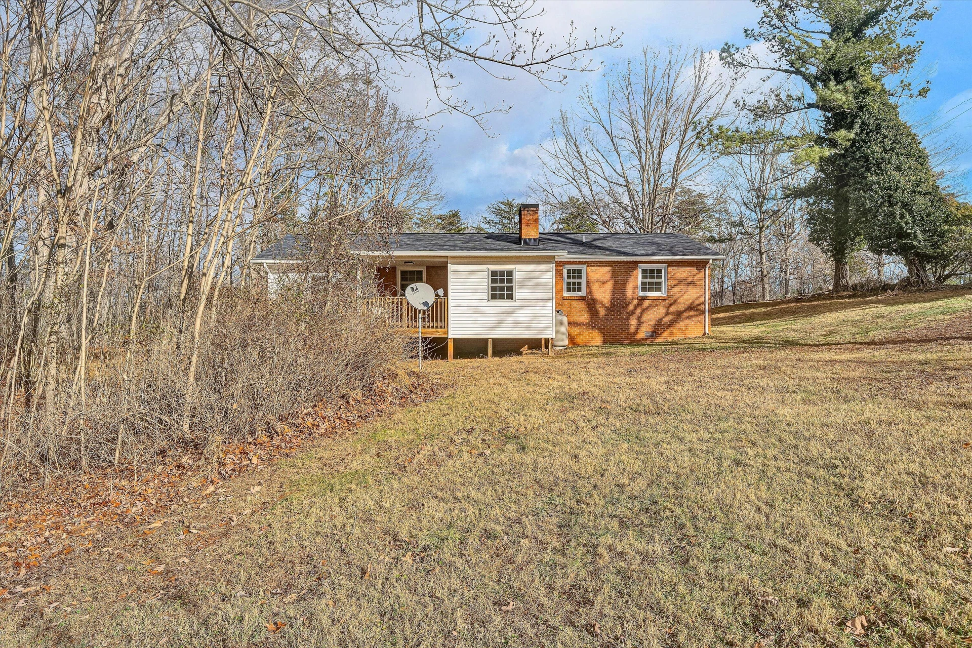 4883 Edwardsville RD - Photo 33