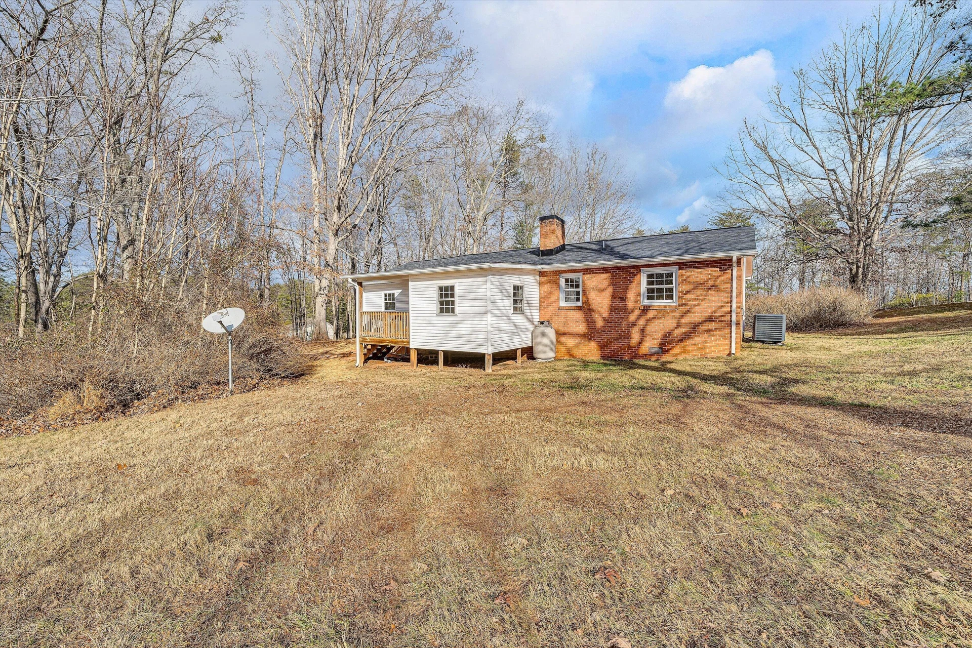 4883 Edwardsville RD - Photo 34