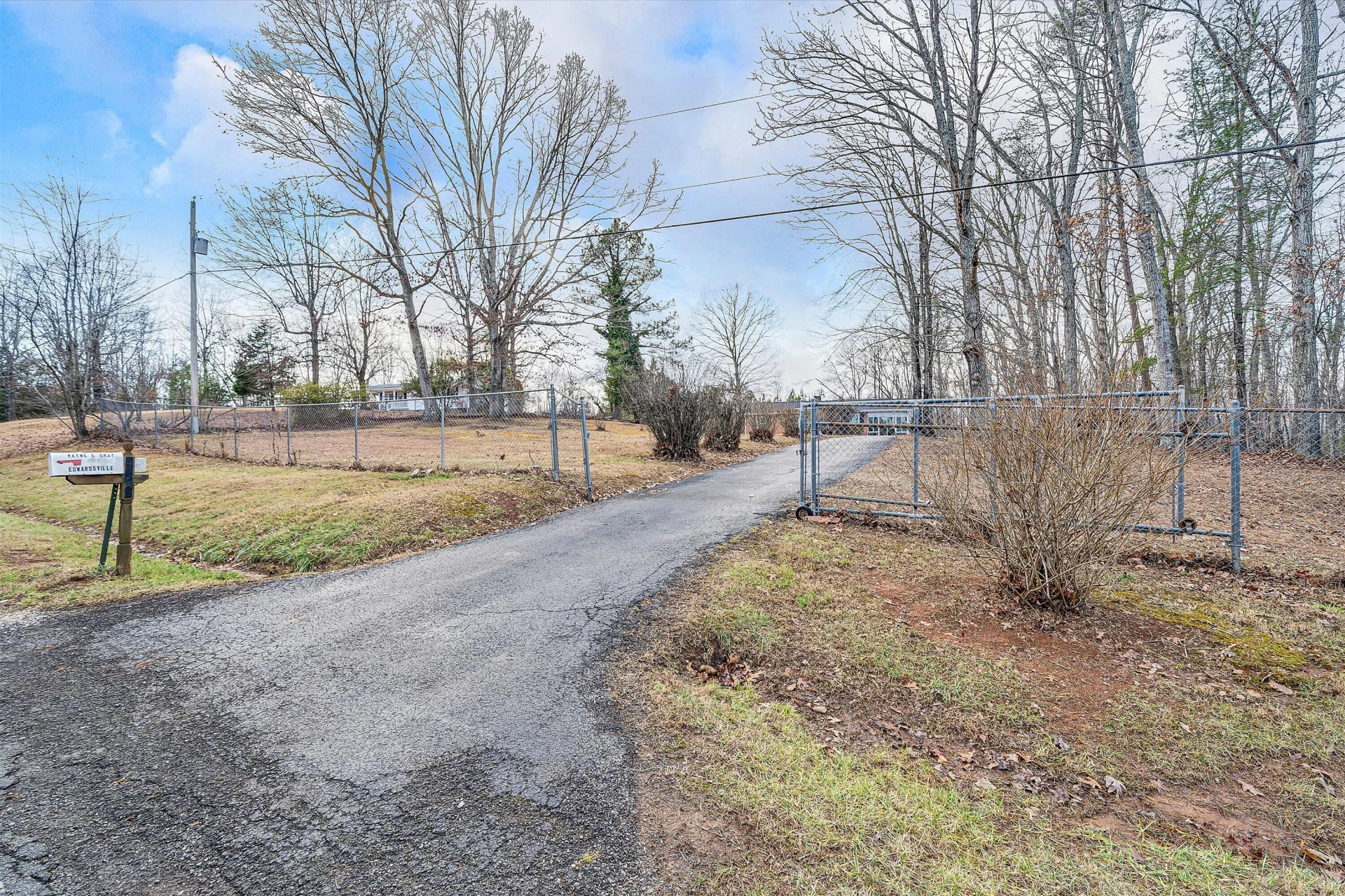 4883 Edwardsville RD - Photo 35