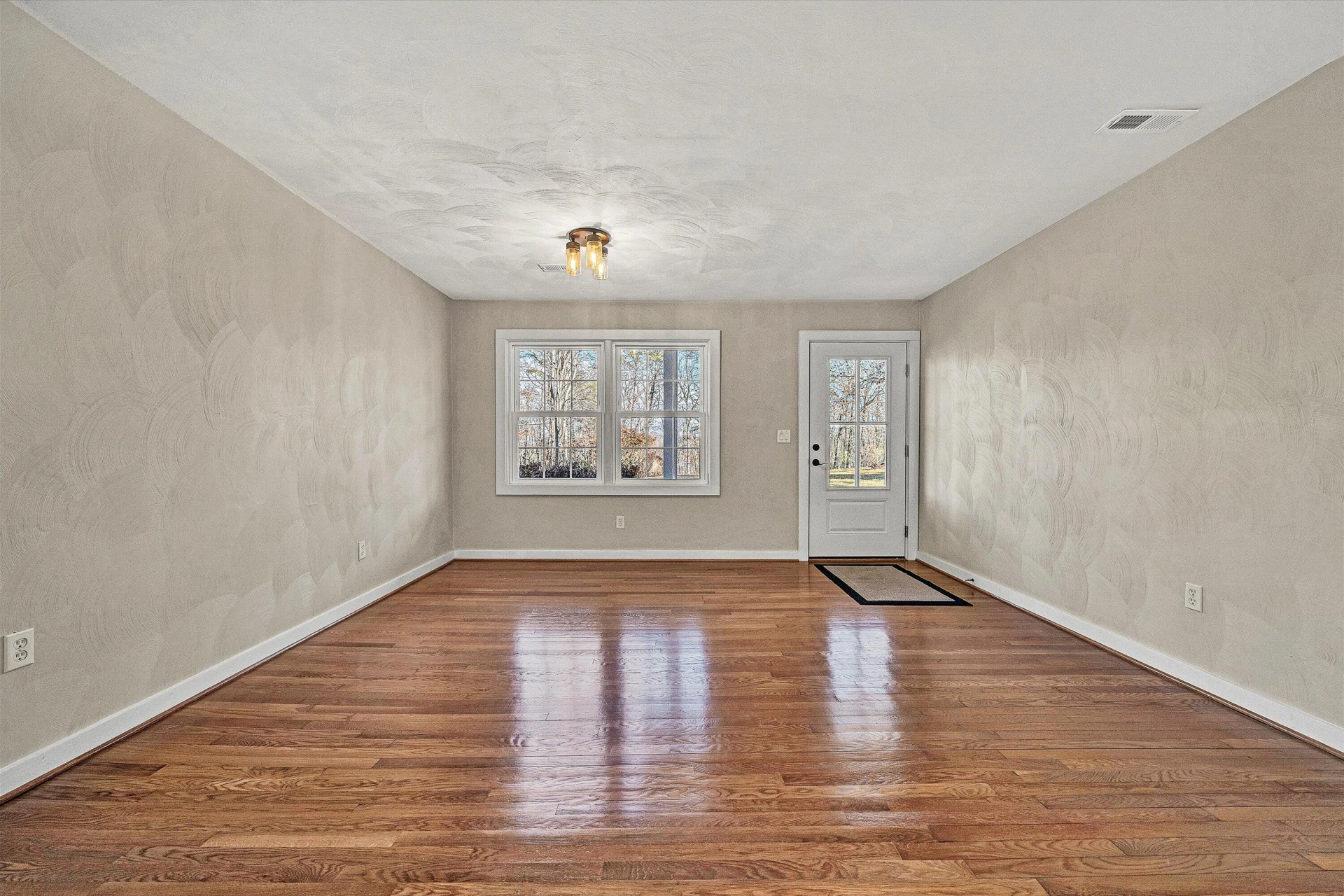 4883 Edwardsville RD - Photo 8