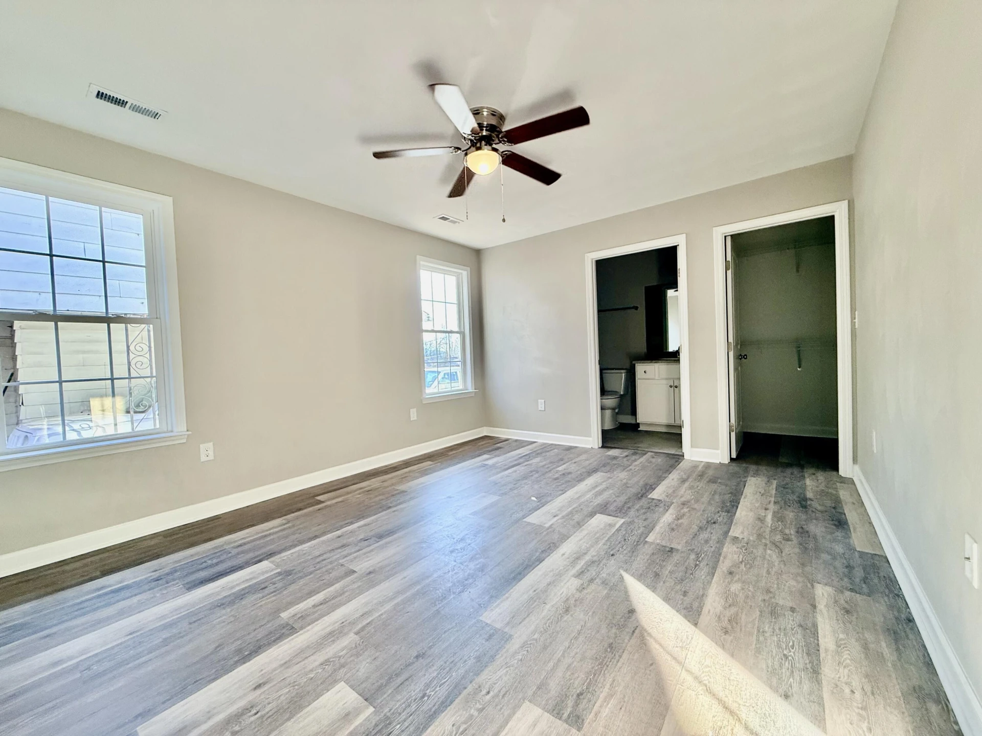 4305 Camille AVE - Photo 8