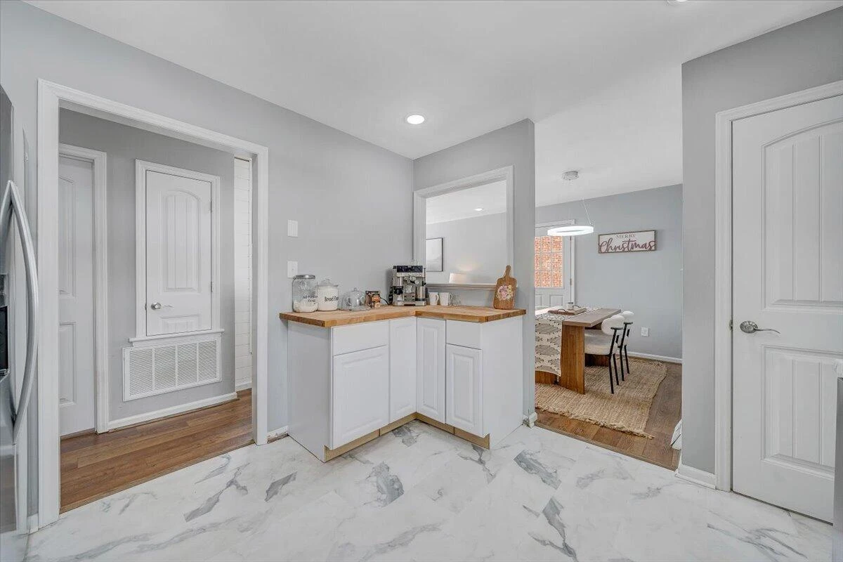 4753 Long Acre DR - Photo 14