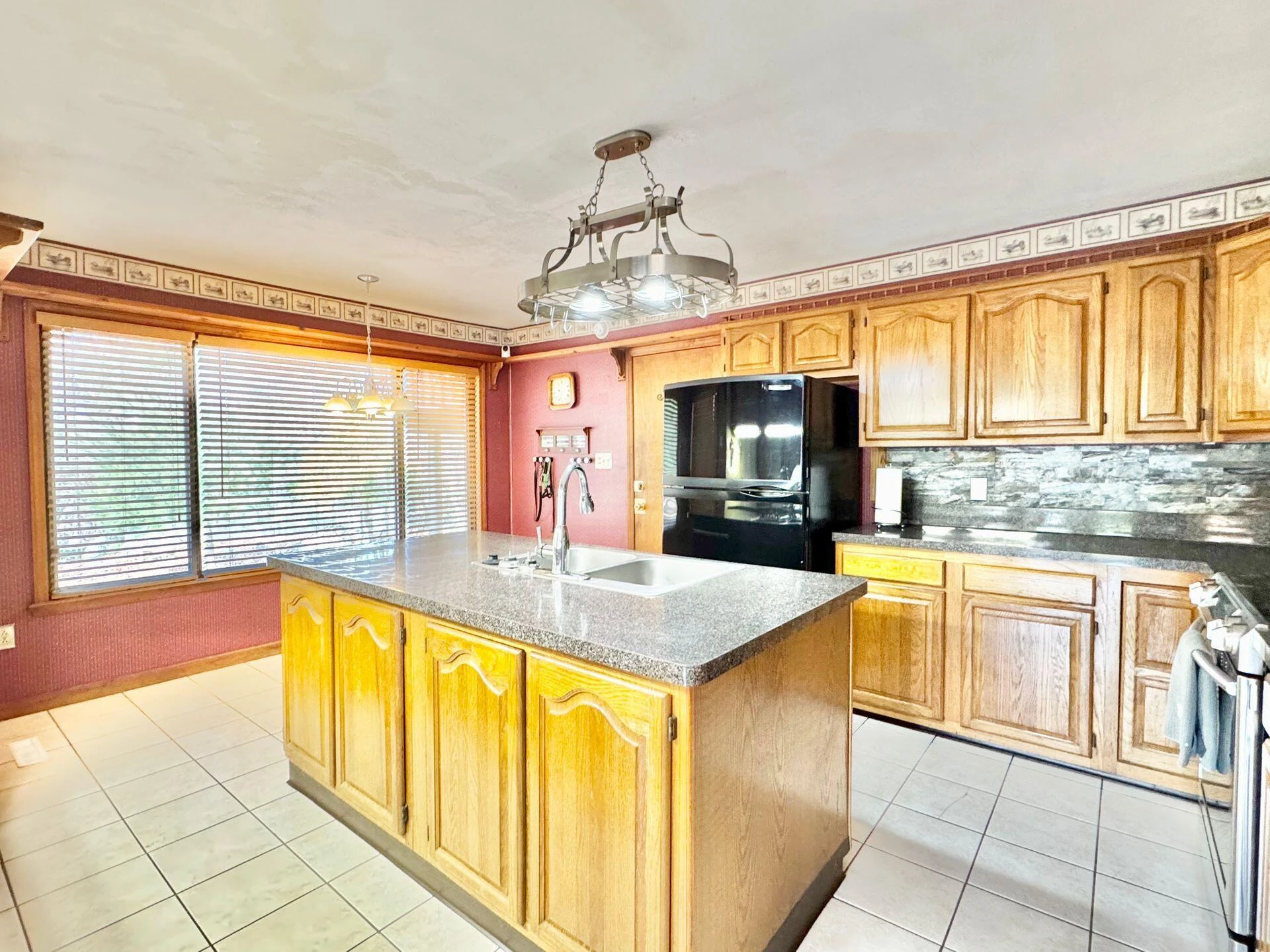 9245 Patterson DR - Photo 20